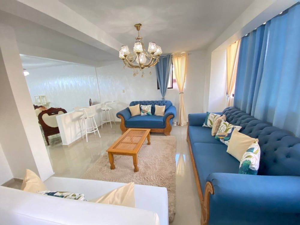 Dr Adorable Y Comfortable Apt Para Su Disfrute Apartment, 3 Bedrooms, Smoking, Patio 9