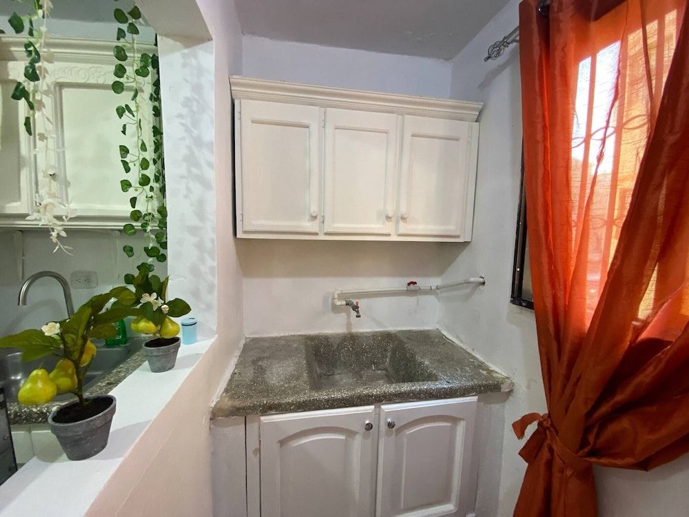 Dr Adorable Y Comfortable Apt Para Su Disfrute Apartment, 3 Bedrooms, Smoking, Patio 12