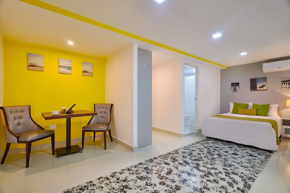 Room, 1 Bedroom, Smoking, City View