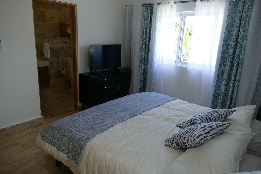Luxury Apartment, 4 Bedrooms, Non Smoking