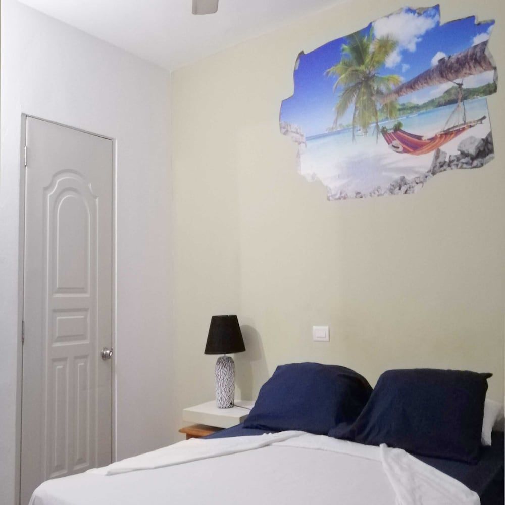 Family Condo, 2 Queen Beds, Mountain View, Annex Building