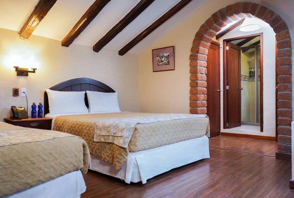 Uzhupud Garden Hotel & lodge Deluxe Double Room 8