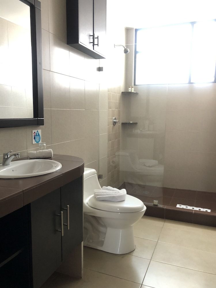 Air Suites Hotel Boutique Deluxe Twin Room 5