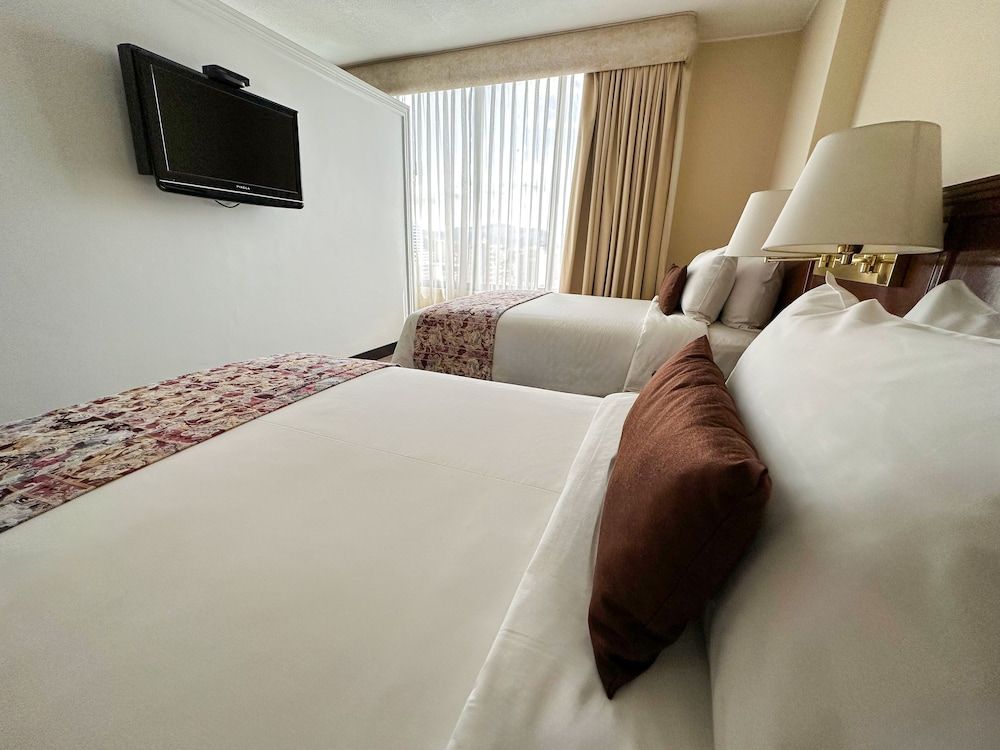 La Quinta by Wyndham Quito Suite, 2 Double Beds, Non Smoking 2