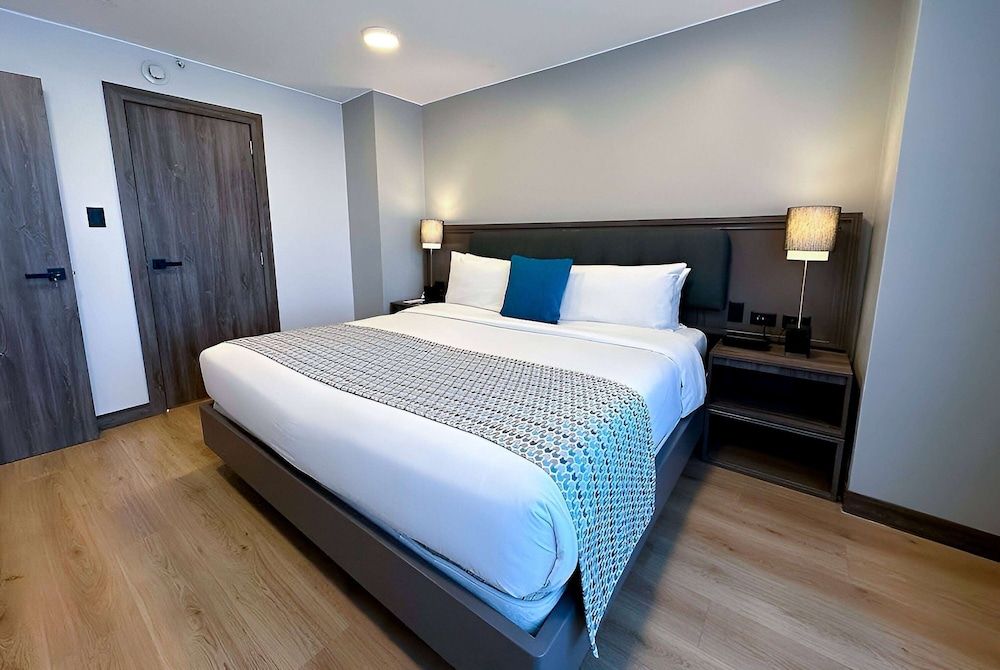 La Quinta by Wyndham Quito Business Suite, 1 King Bed, Non Smoking