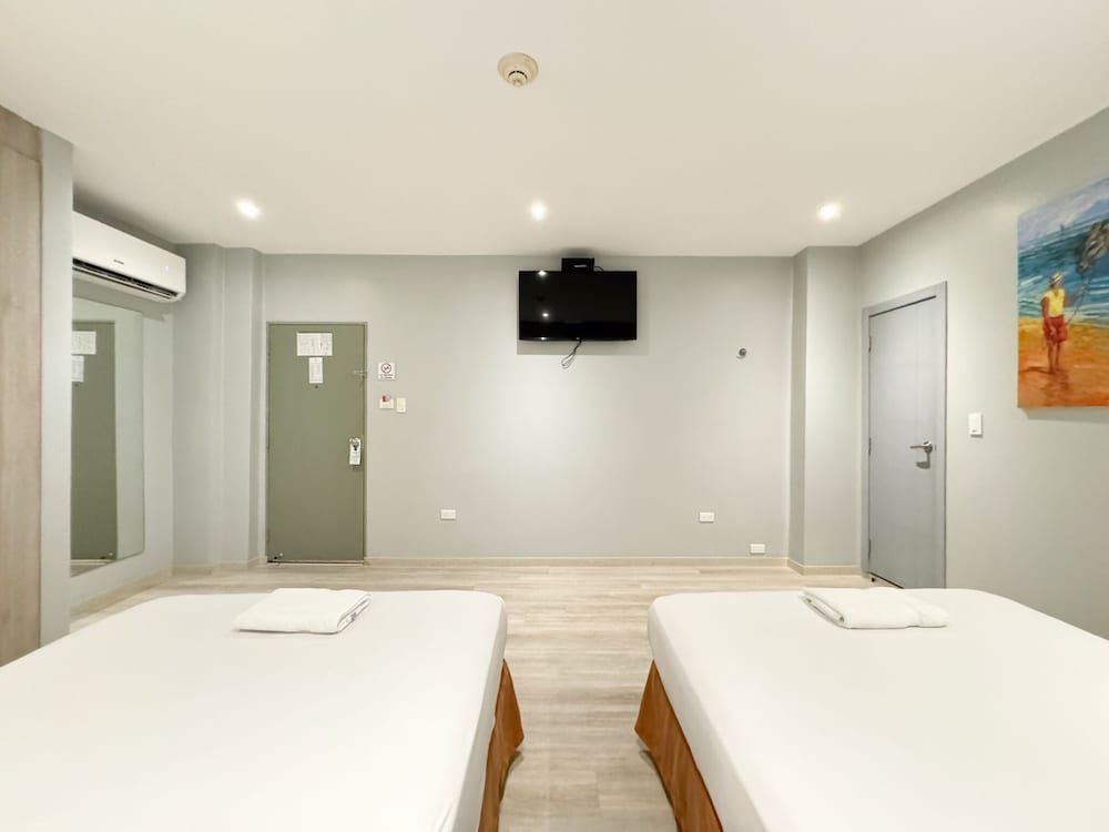 Hotel GH Sander Superior Double Room, 2 Twin Beds 9