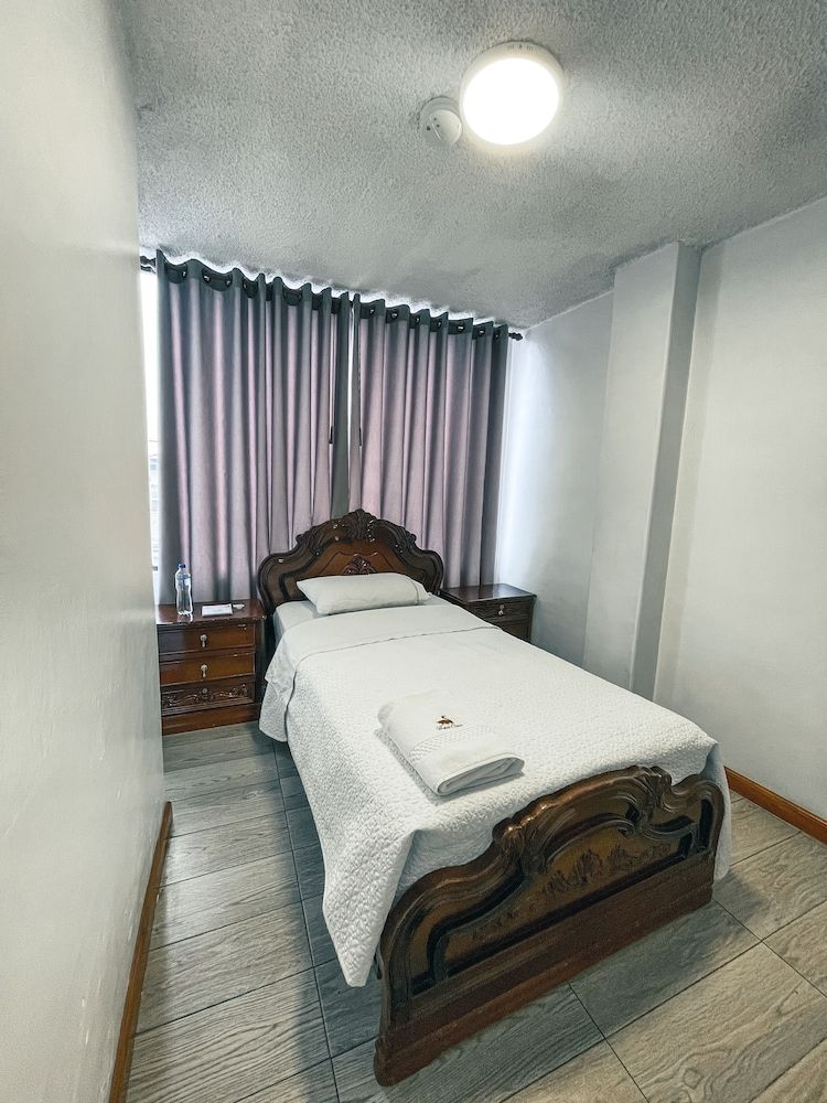 Hotel Cisne Standard Room 3