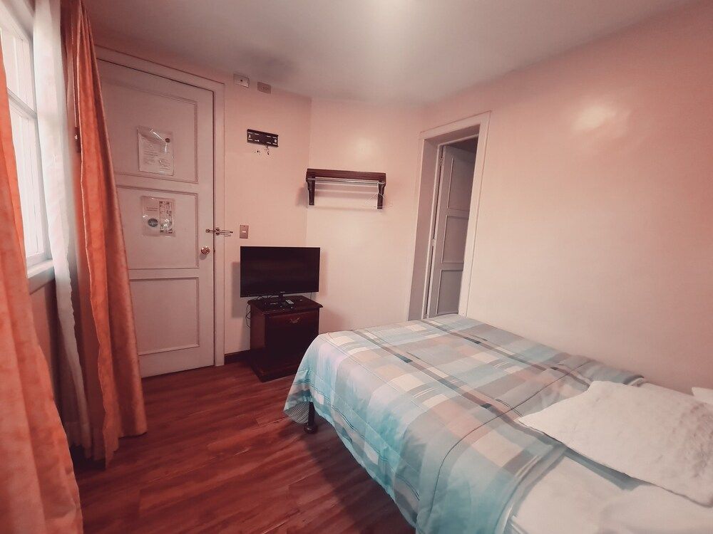 Hotel Chat Noir Cuenca Standard Double Room, Courtyard View 2