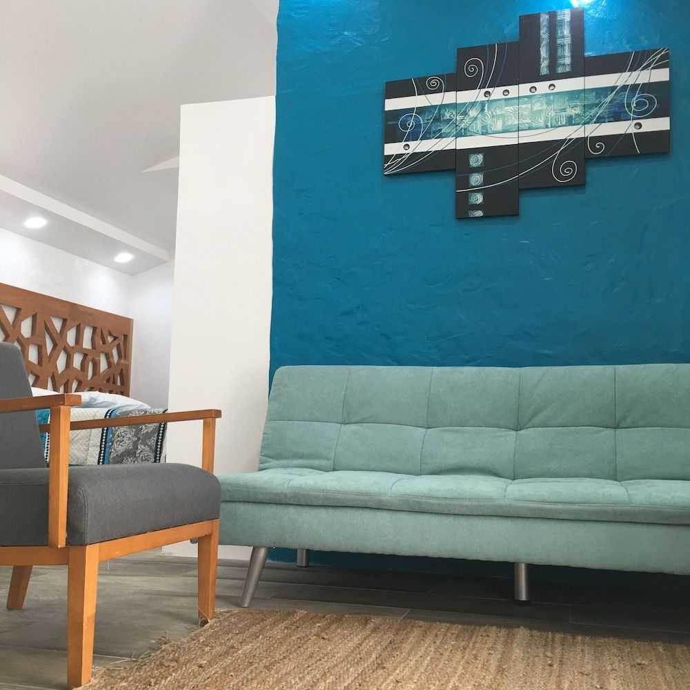 Suites Deluxe Bungalow, Multiple Beds, Non Smoking, Courtyard View 4