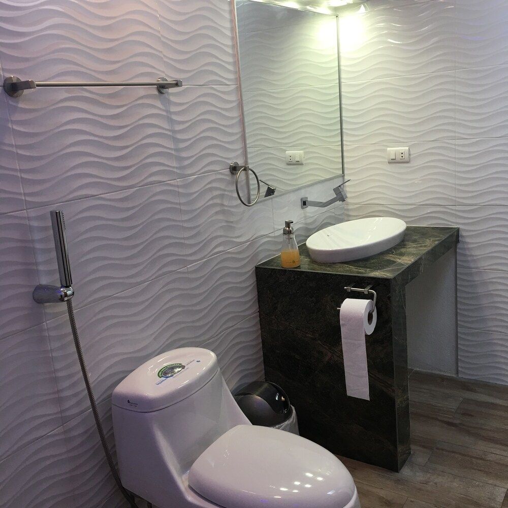 Suites Deluxe Bungalow, Multiple Beds, Non Smoking, Courtyard View 12