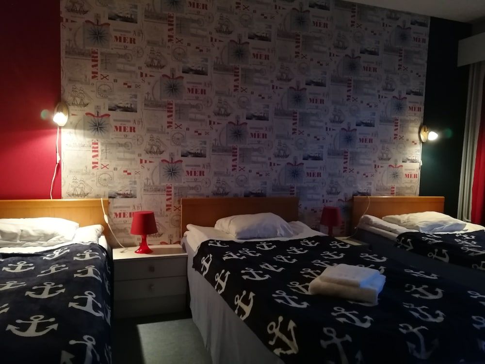 Comfort Triple Room