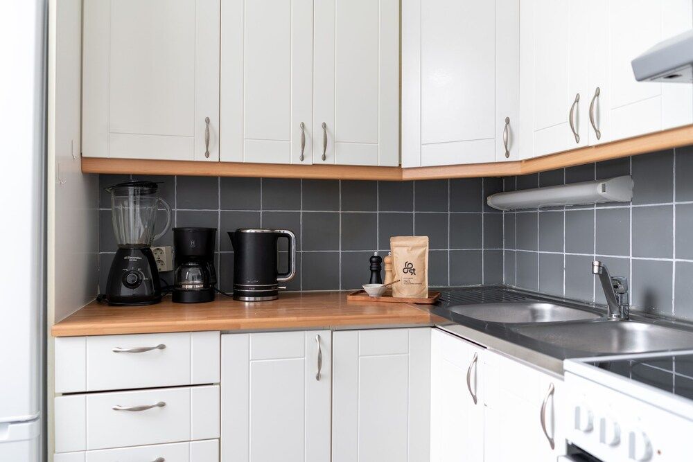 undefined Bright studio apartment in Kaivoksela 6