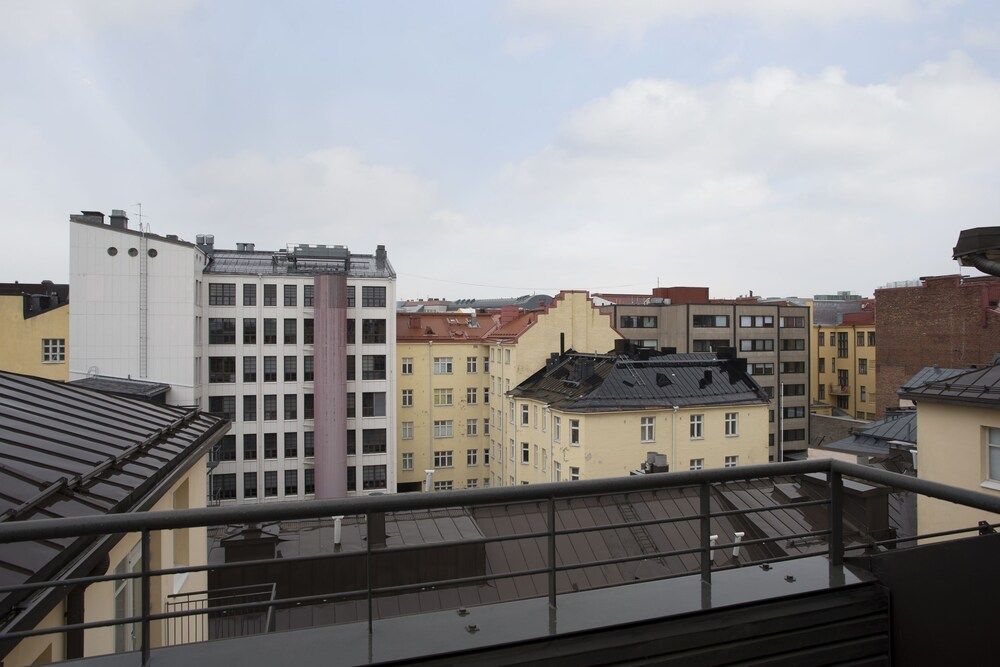 2ndhomes 2BR Penthouse with Balcony and Sauna Deluxe Penthouse (with Sauna and Balcony) 16