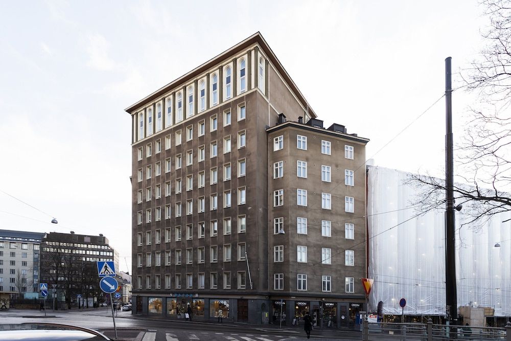 undefined 1BR City Apartment with Great Location 2