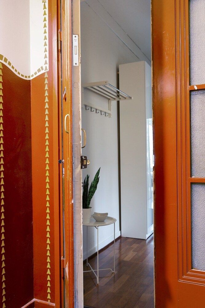 undefined 2ndhomes Cozy & Spacious 2BR Apartment 4