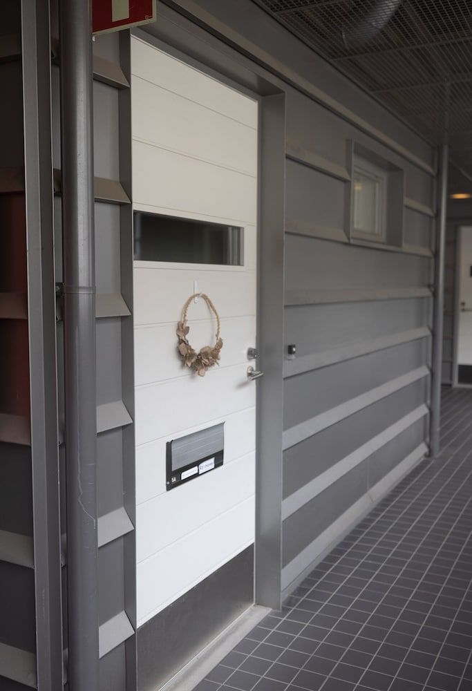 undefined 2ndhomes Gorgeous 2-story Home w Sauna 4