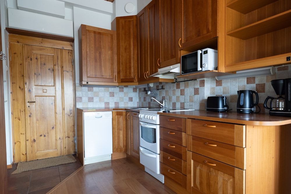 undefined 2ndhomes 2-Story Penthouse w Balcony 9