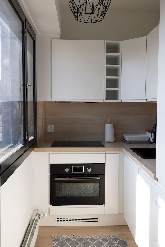 2ndhomes Bright 42m2 1BR Home w Balcony City Apartment 8