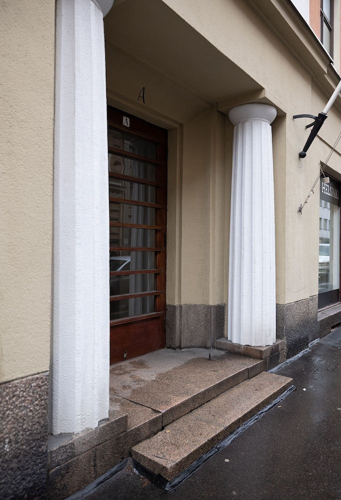 undefined 2ndhomes Stunning 3BR Apartment w Sauna 2