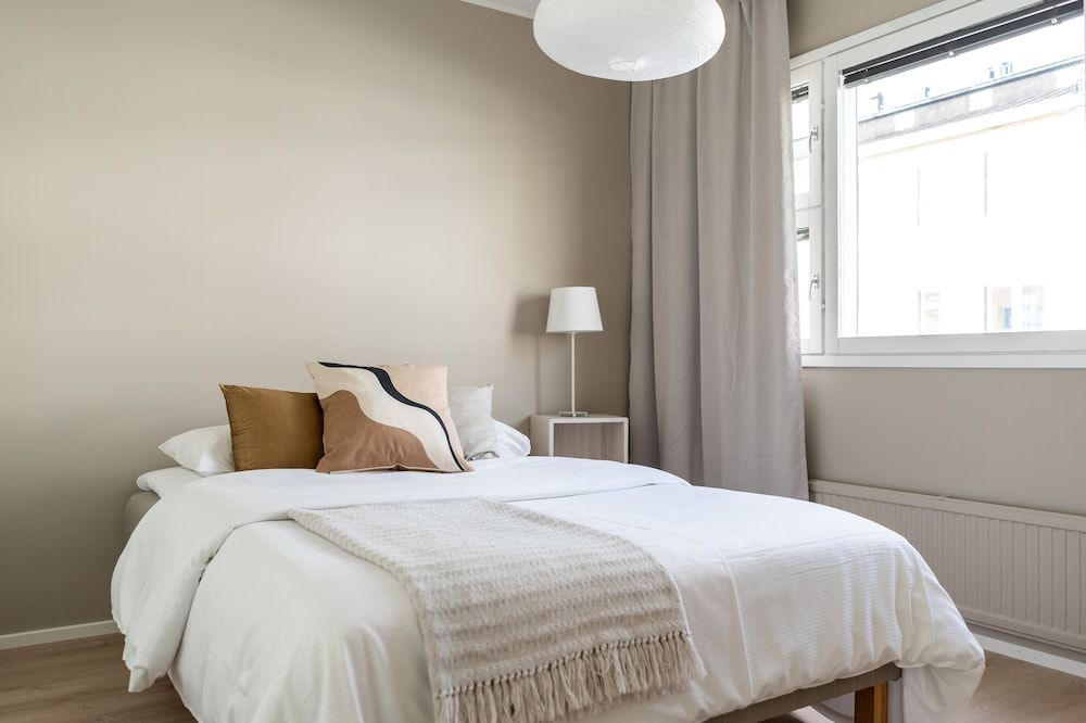 undefined Fully renovated 3br apartment with sauna