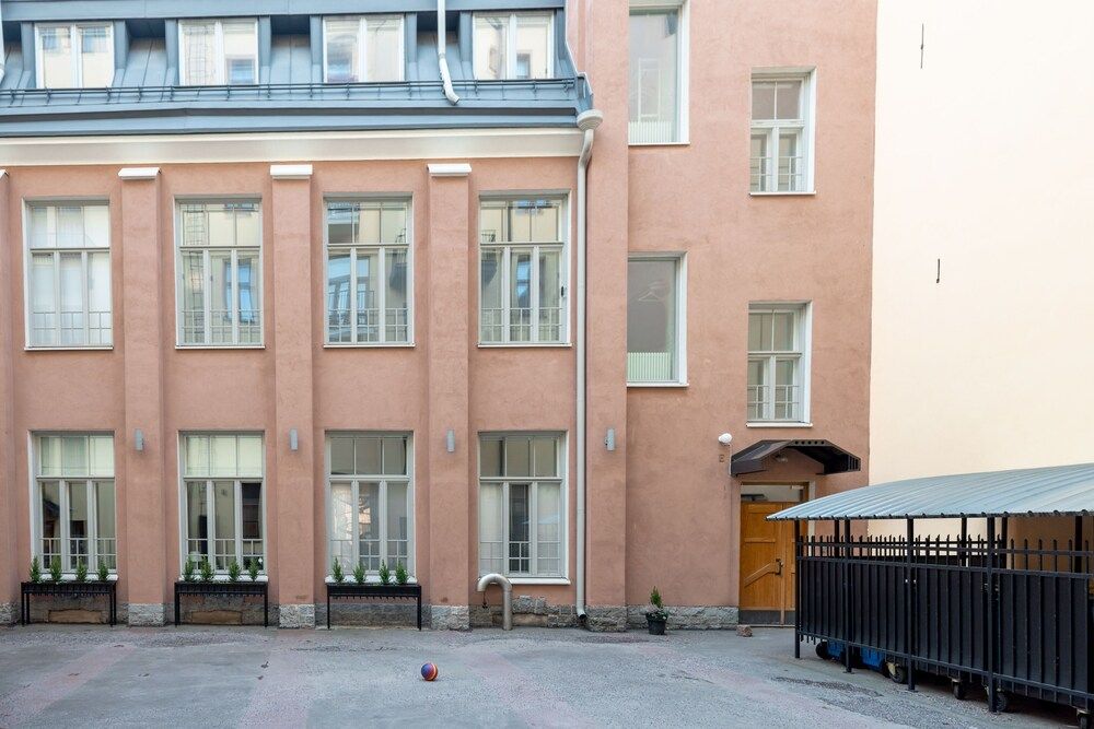 undefined 2ndhomes Luminous 2BR Loft House w Sauna 5