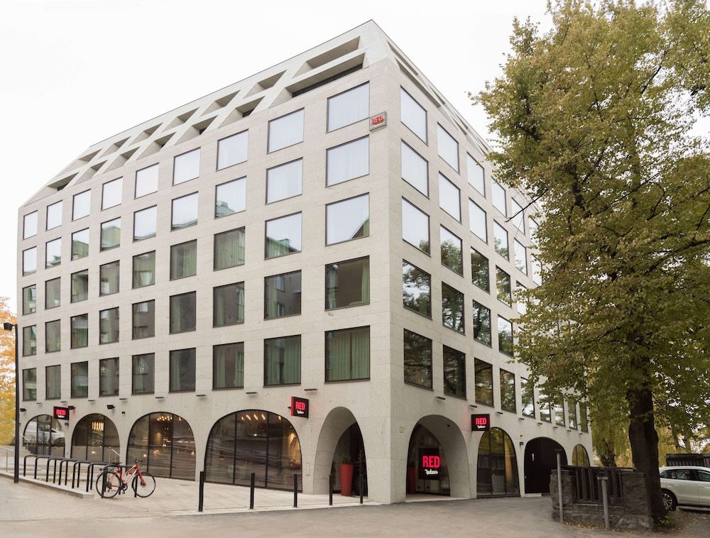 undefined Radisson RED Helsinki 9