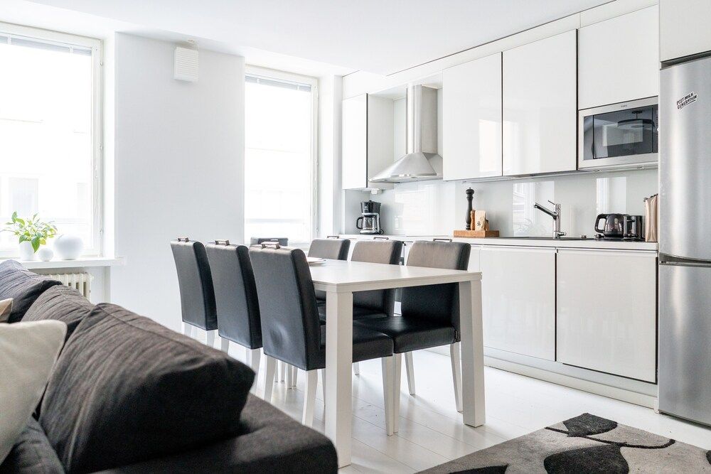 undefined Spacious 1 BR with a central location 5