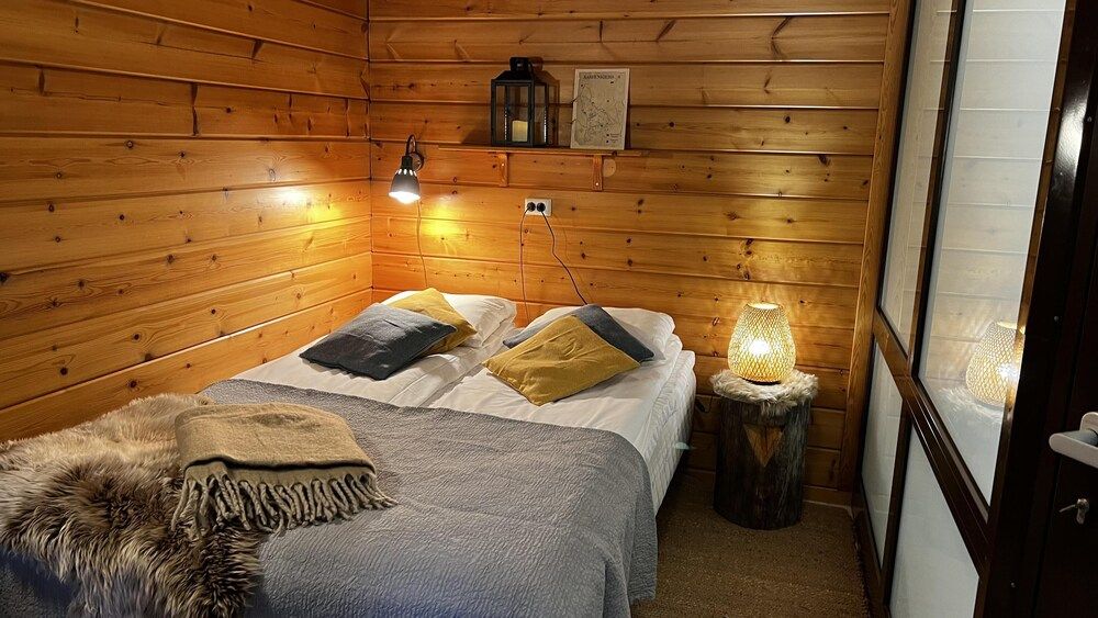 Basecamp Oulanka Single Room, Private Bathroom 4