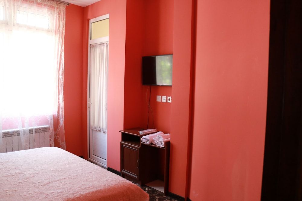 undefined Hotel Luxor 2