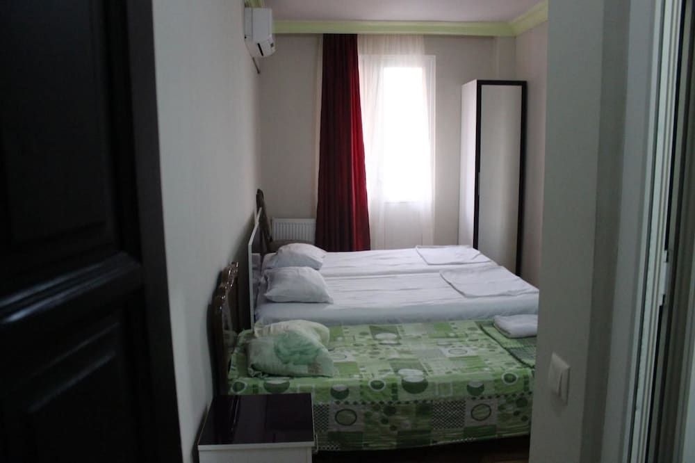 undefined Lux Batumi 4