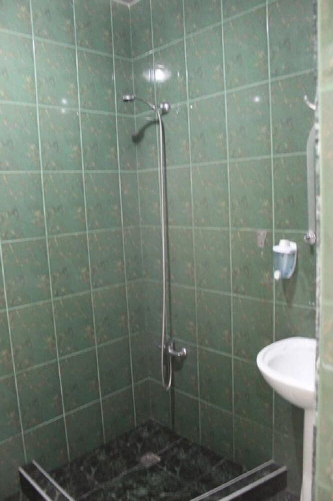 undefined Lux Batumi 6