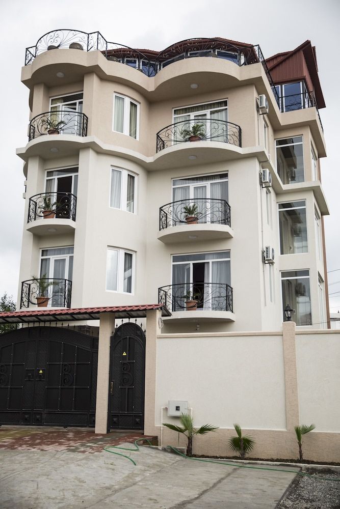 undefined Hotel Maria 8