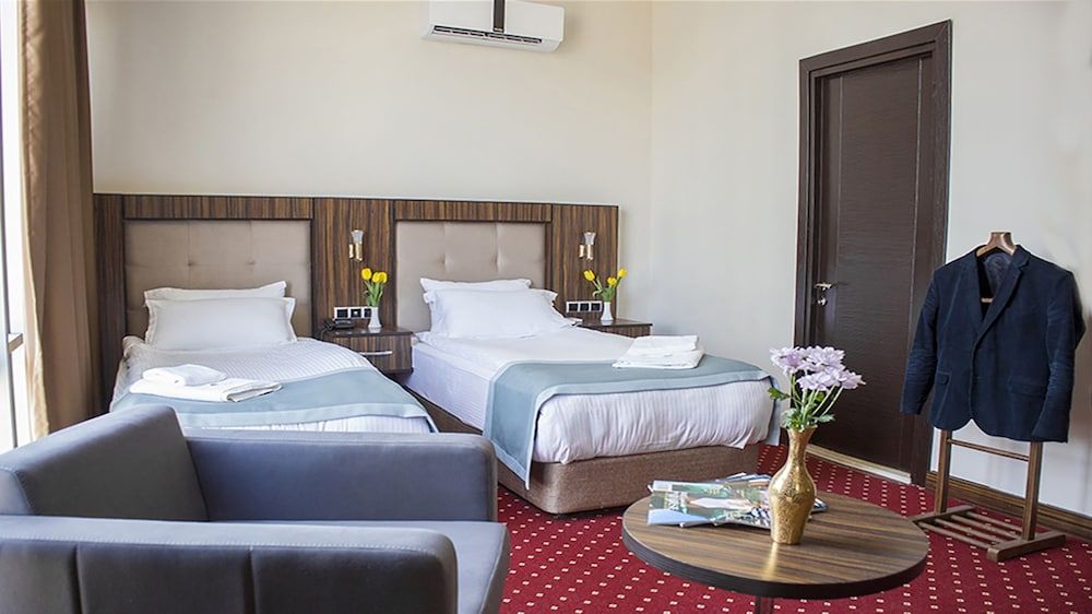 Legend Business Hotel Batumi Standard Twin Room 2