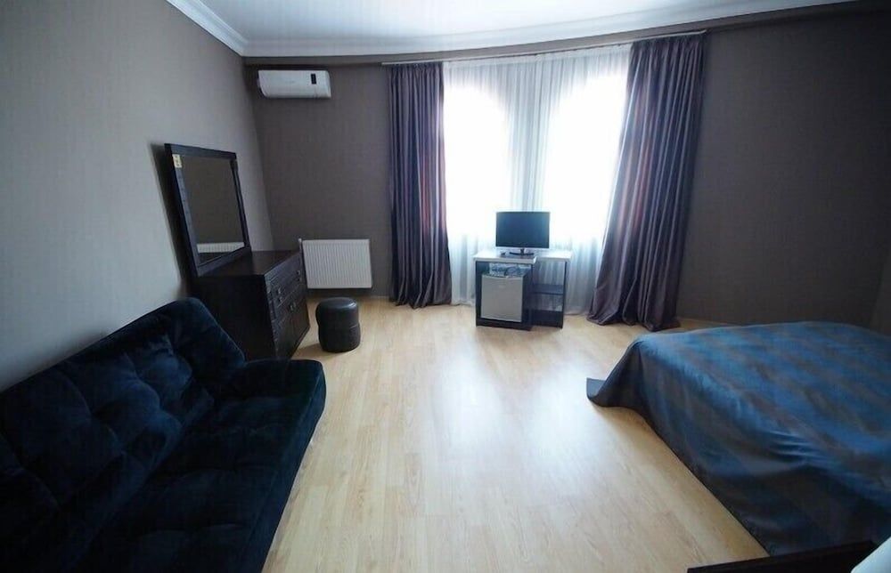 Aqualand Hotel Deluxe Triple Room 2