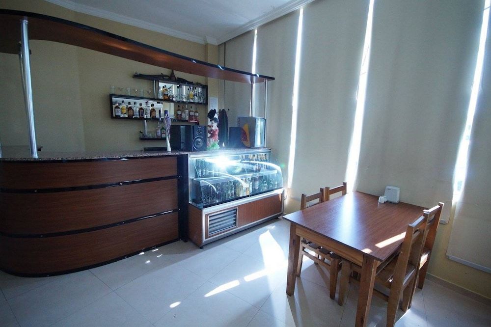 undefined Hotel 725 6