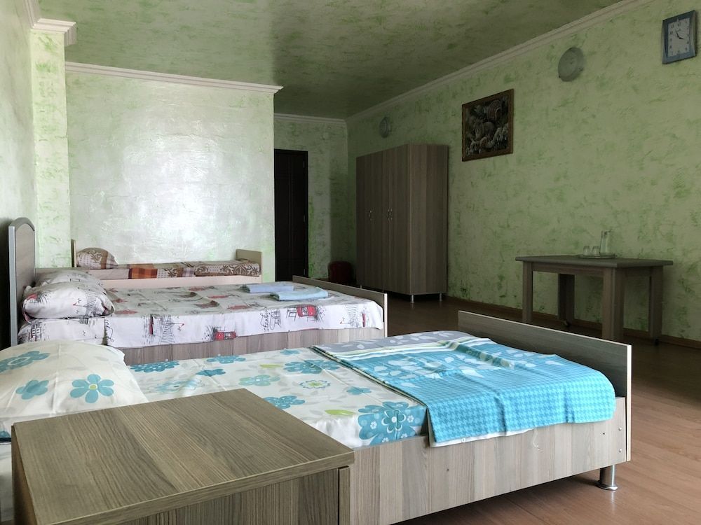 undefined M-Palace Hotel 3