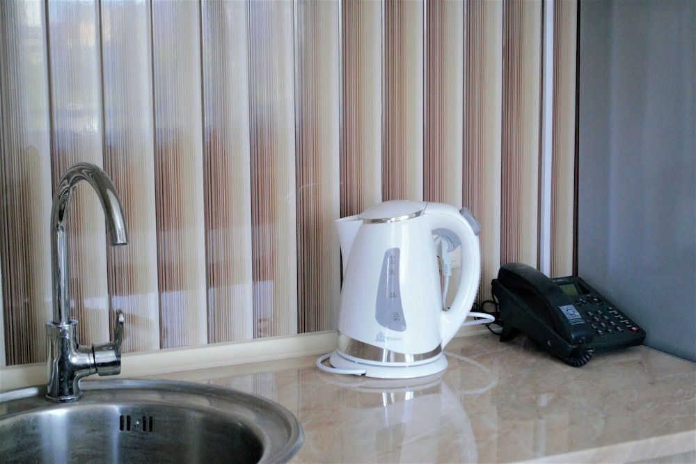 My Georgian House Family Apartment 14