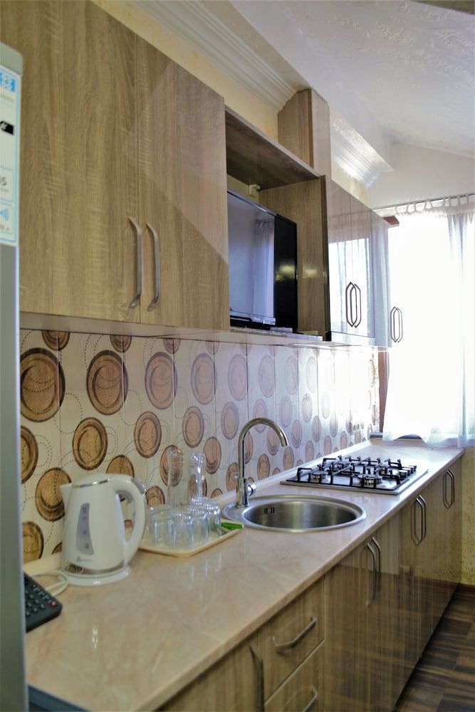 My Georgian House Family Apartment 22