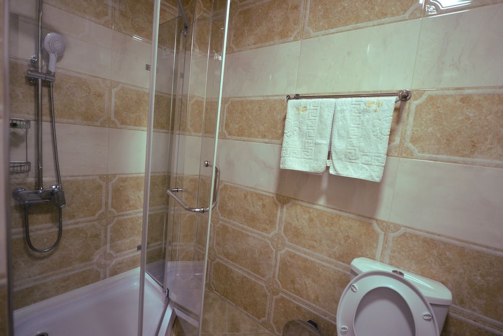 Black Sea Star Batumi Deluxe Double Room 16