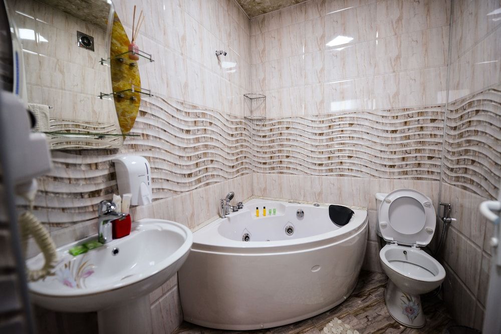 Black Sea Star Batumi Deluxe Double Room 18