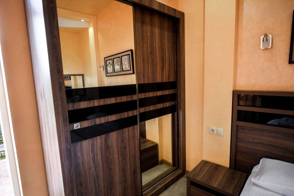 Black Sea Star Batumi Deluxe Double Room 23