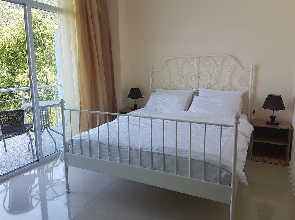 Calypso Kvariati Inn Basic Double Room 6