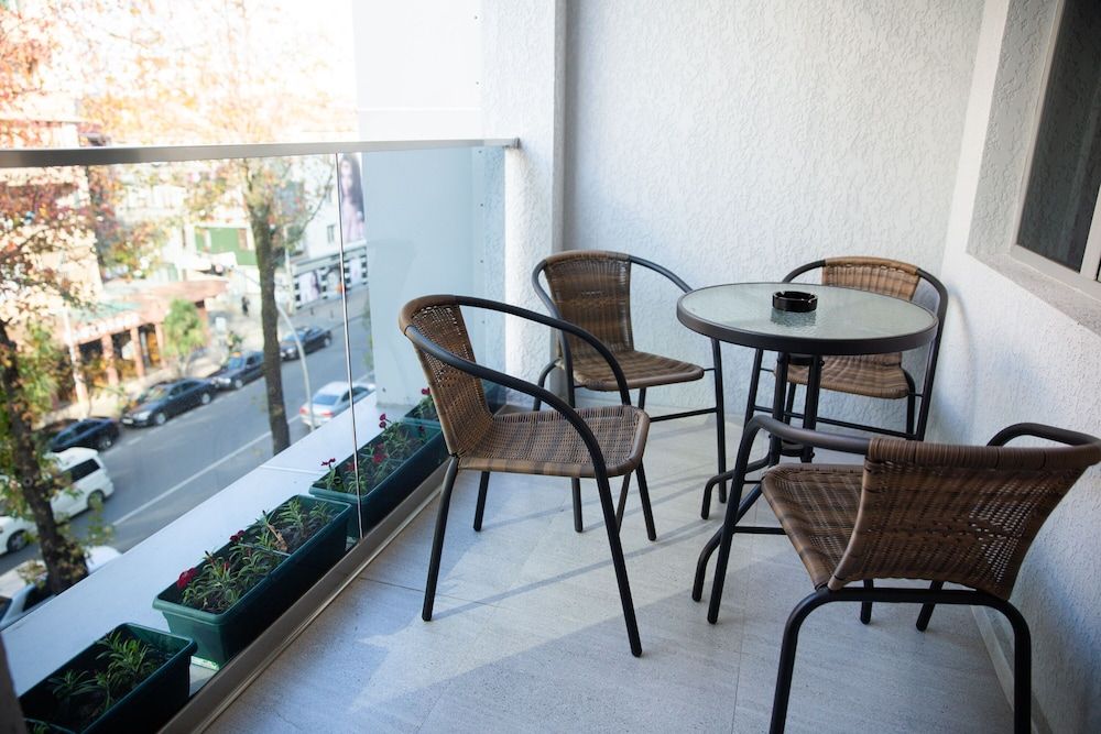 Libereco Apartment - Split Level (303, 304, 305) 4