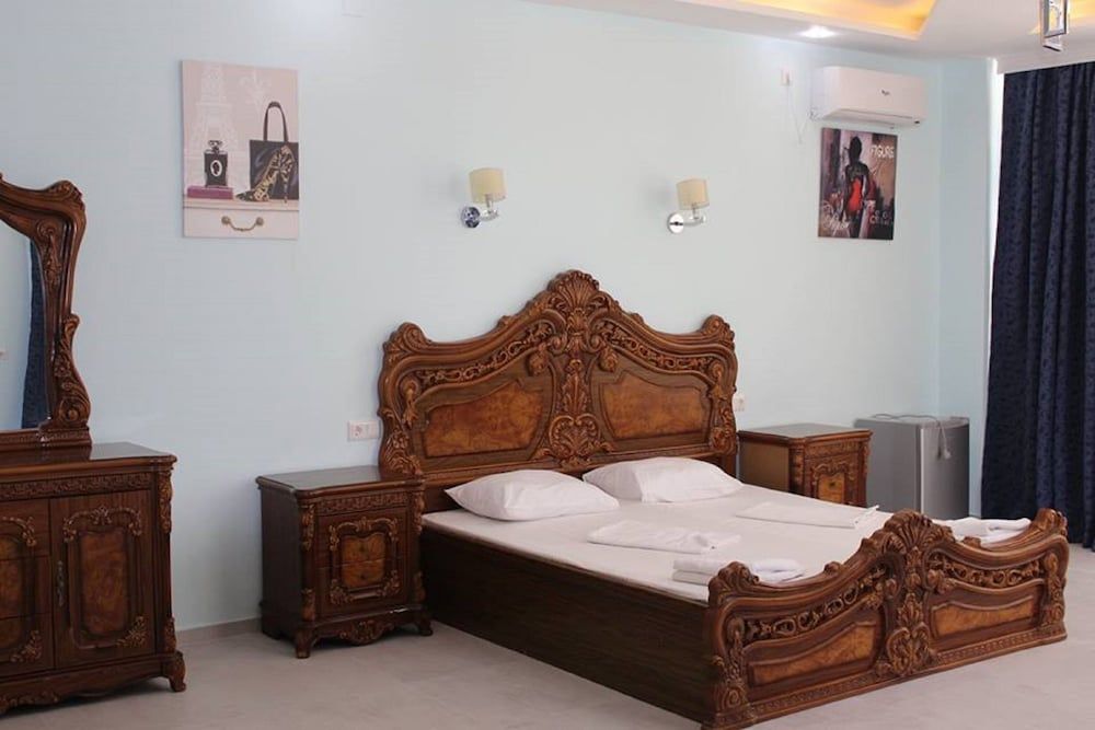 Hotel Nine Brothers Luxury Room 2