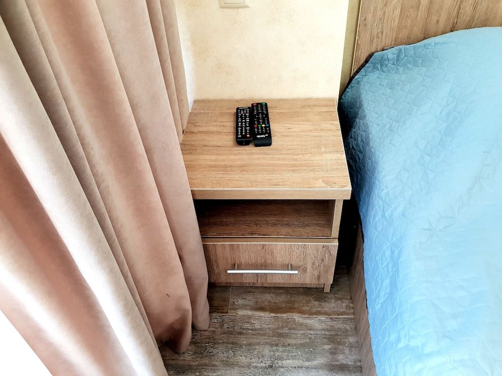 Mega Palace Studio 17