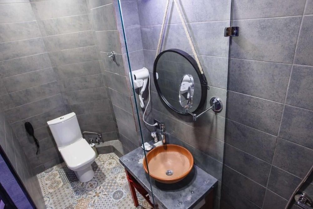 Boulevardside Superior Room 3