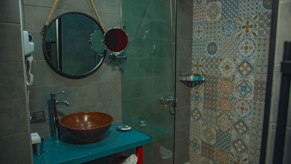 Boulevardside Standard Double or Twin Room 3