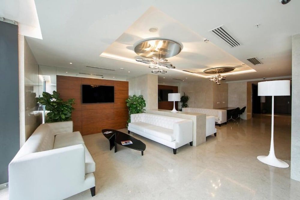 undefined Alliance by Mariott Apartment 5