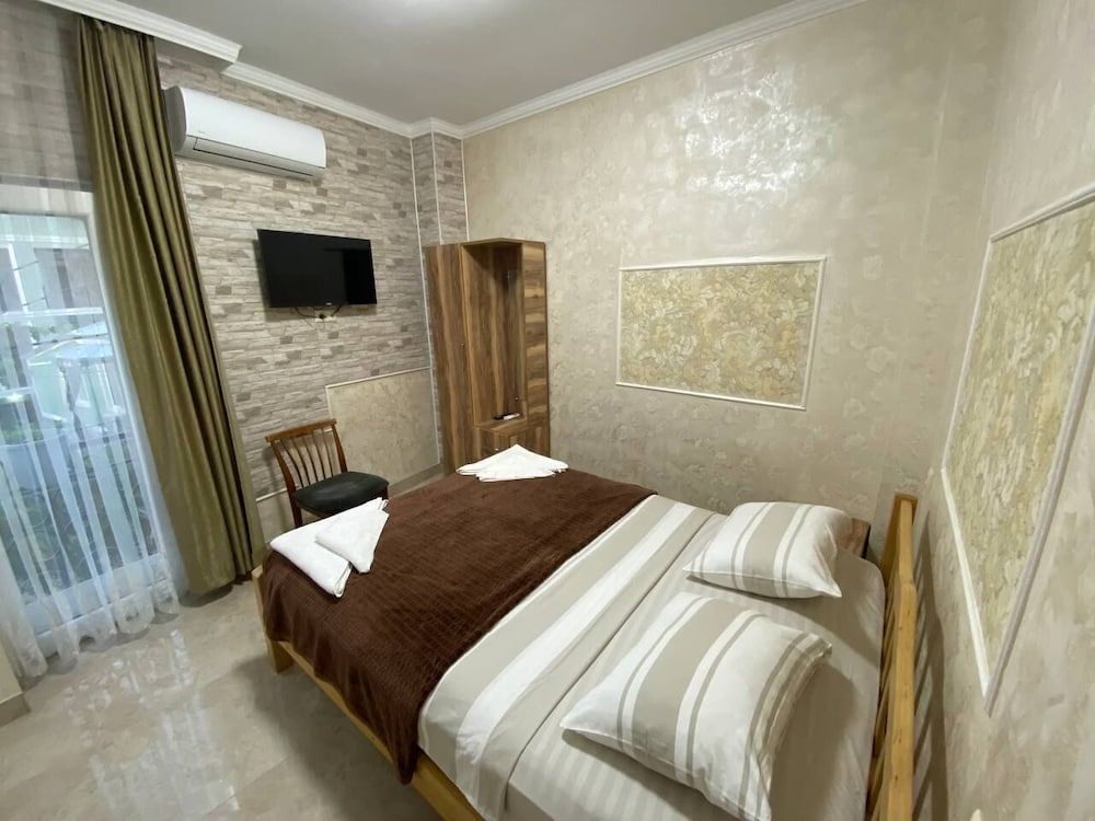 Home Away From Home Classic Double or Twin Room 11