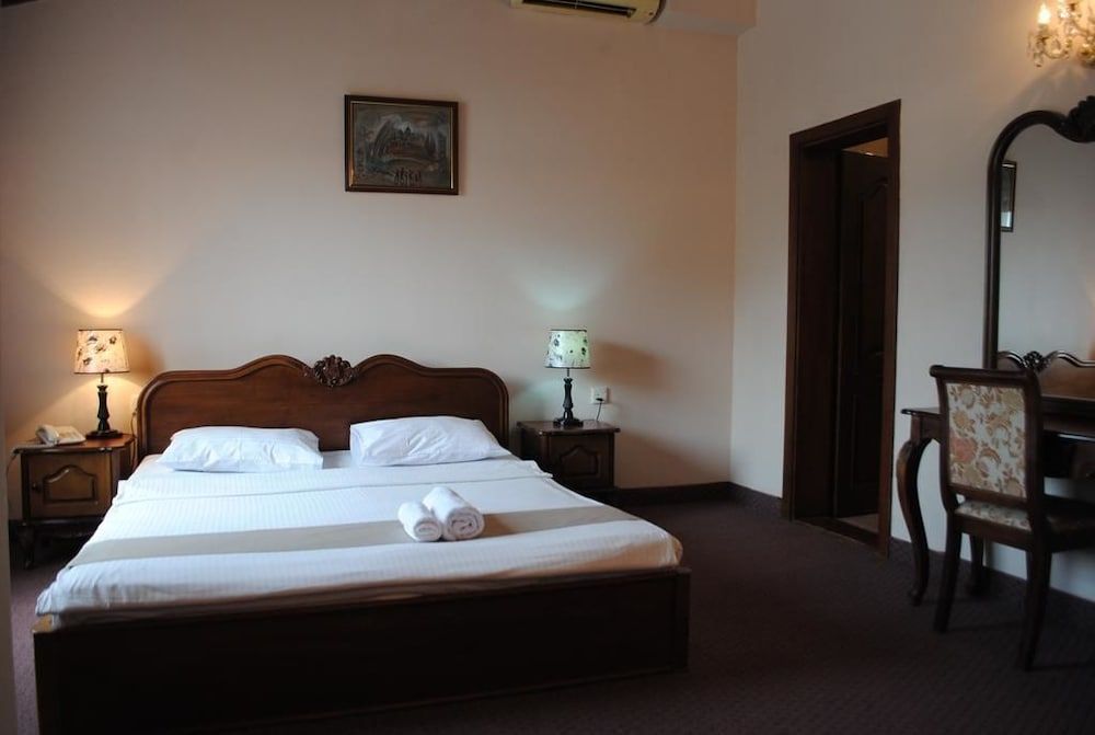 Hotel Splendid Tbilisi Double Room, Balcony 4